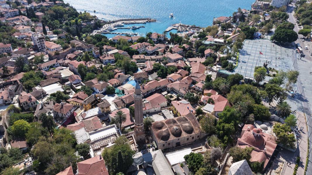 Yivli Minare Külliyesi'nde Tarihi Miras Ortaya Çıktı 1